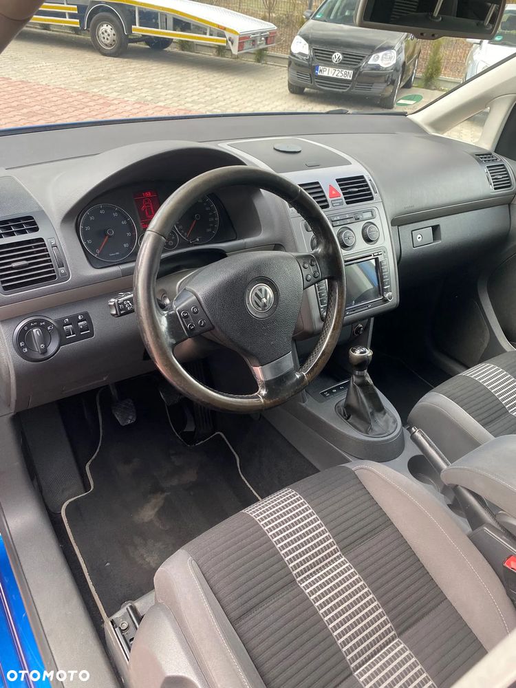 Volkswagen Touran 1.4 TSI United - 14