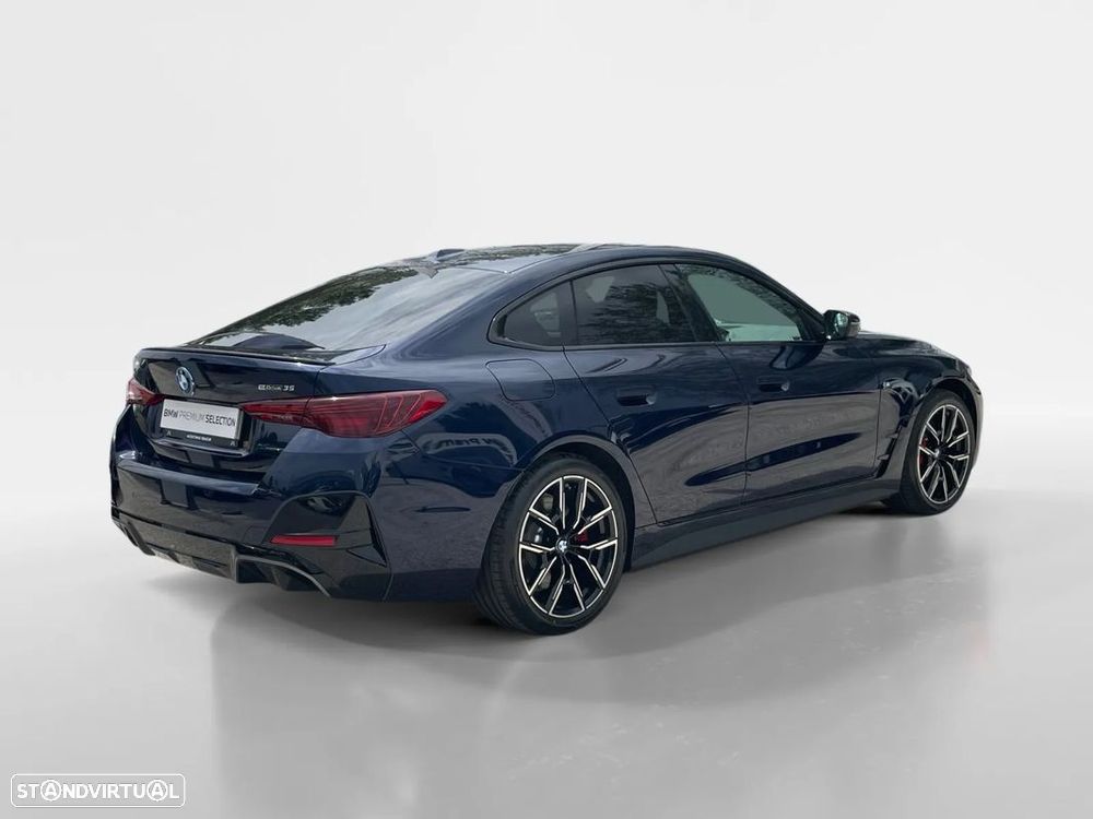 BMW i4 eDrive35 Desportiva M - 6