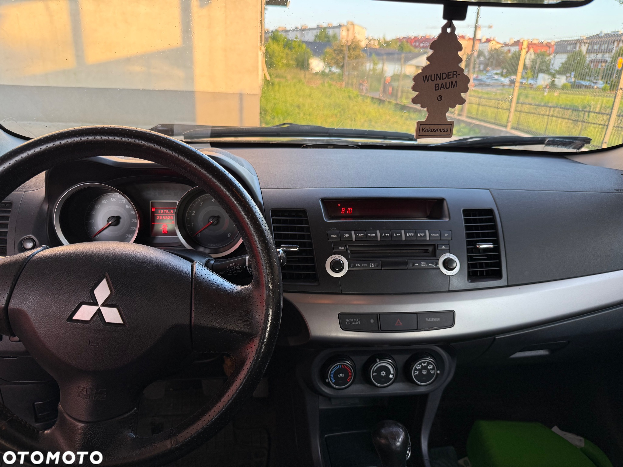 Mitsubishi Lancer 1.8 Intense - 10
