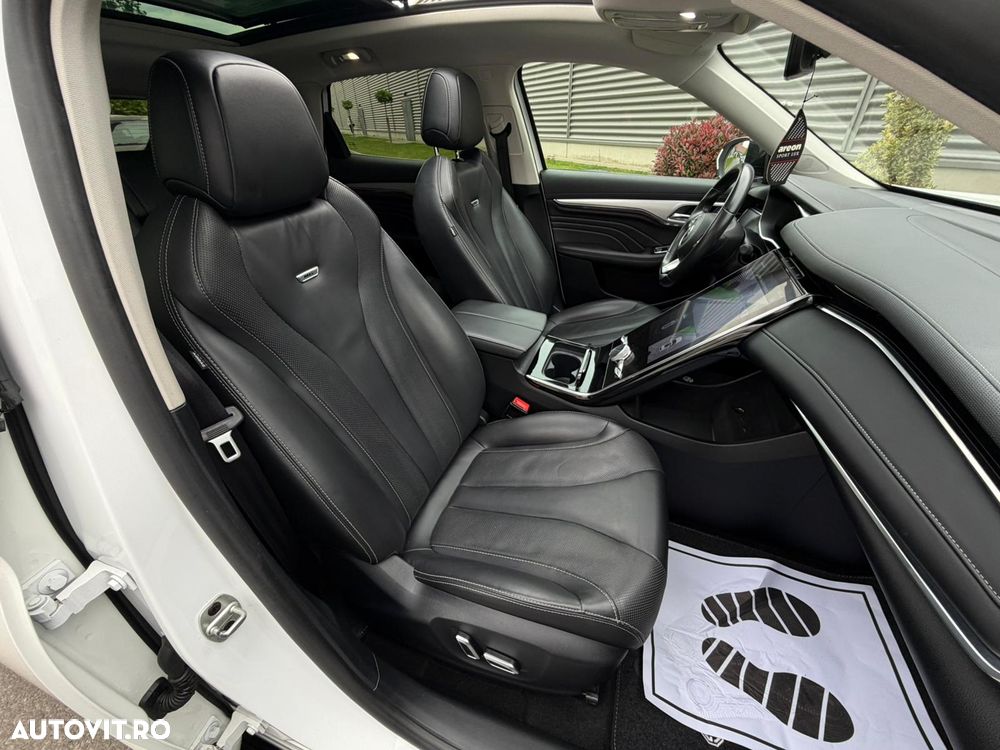 MG Marvel R Luxury - 11
