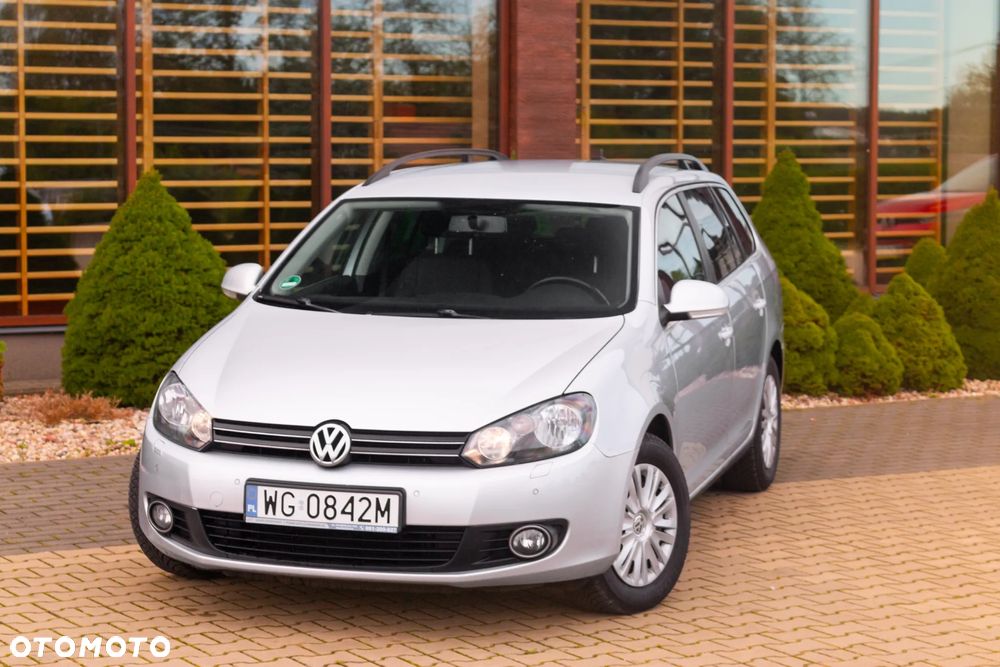 Volkswagen Golf VI 1.6 TDI Comfortline - 1