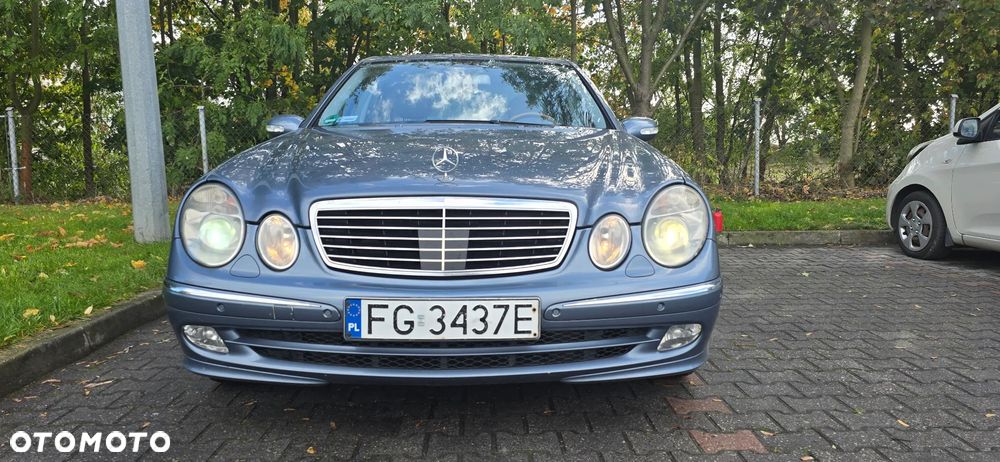 Mercedes-Benz Klasa E 320 T Avantgarde - 1
