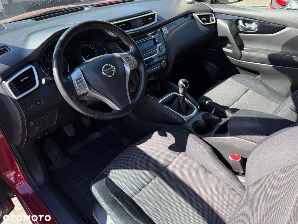Nissan Qashqai 1.2 DIG-T Acenta - 24