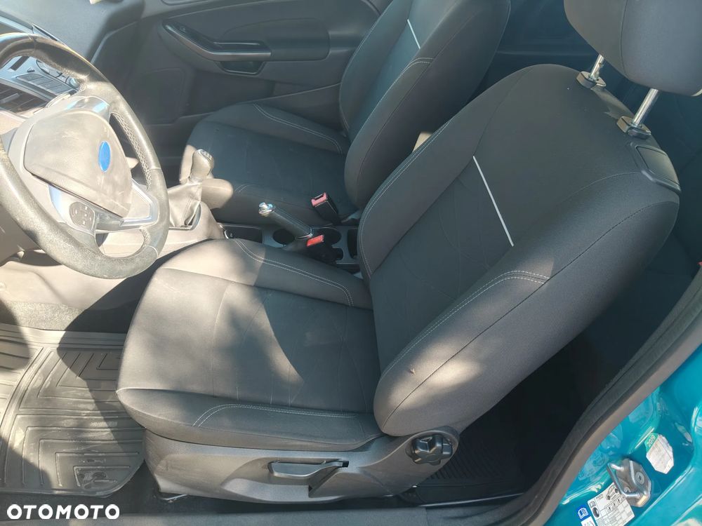 Ford Fiesta - 8