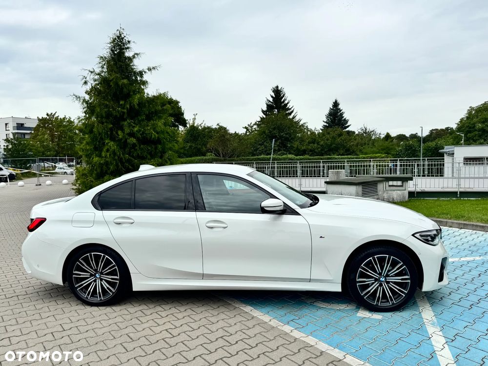 BMW Seria 3 318i M Sport - 3