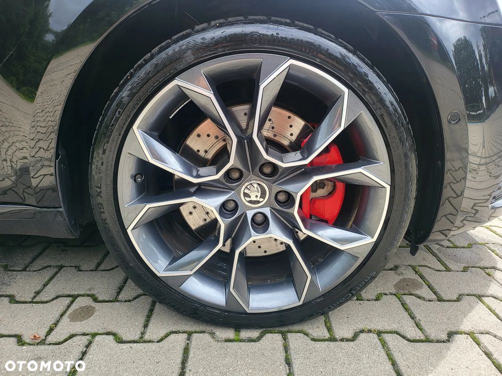 Skoda Octavia 2.0 TSI RS DSG - 10