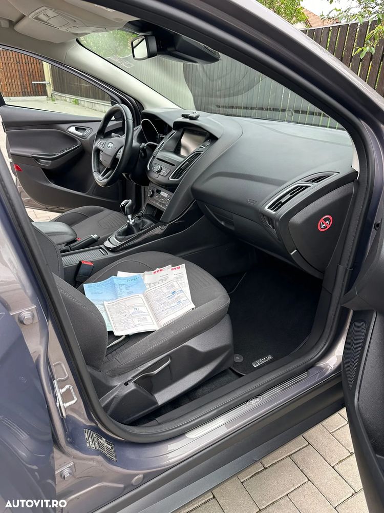 Ford Focus 1.5 TDCi Titanium - 18