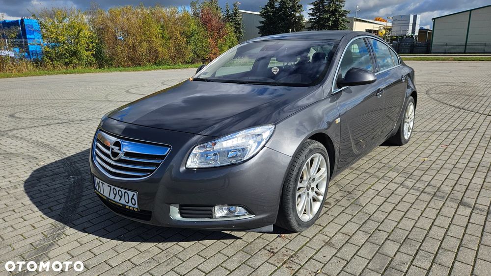 Opel Insignia 1.8 Sport - 3