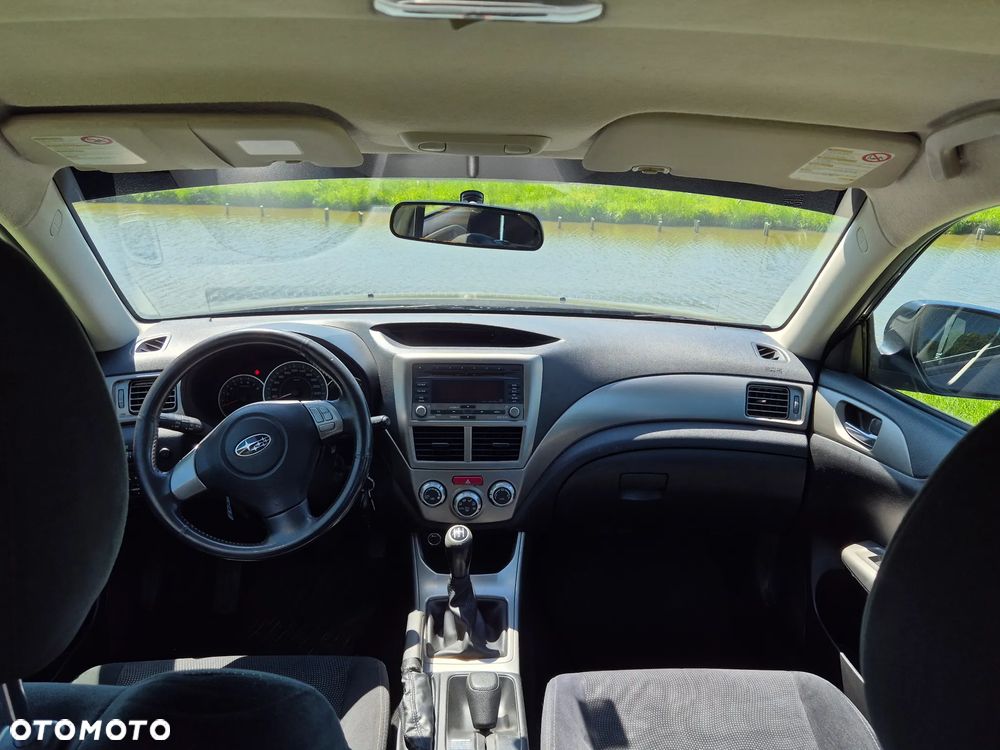 Subaru Impreza 1.5 RC - 8