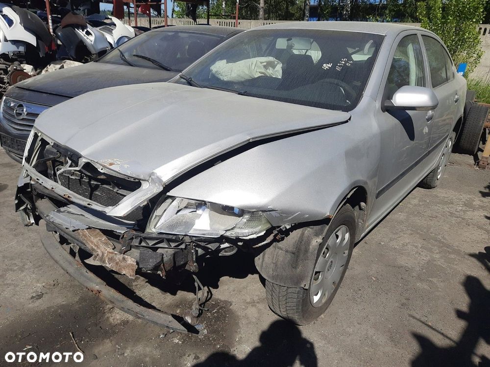 CZĘŚCI Skoda Octavia II 1,6 16V B 102KM 2004-2013R  SILNIK: BSE LAK: LF7T - 8
