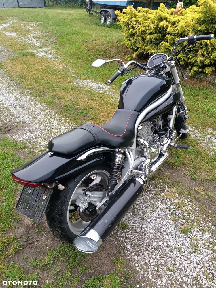 Hyosung GV - 2