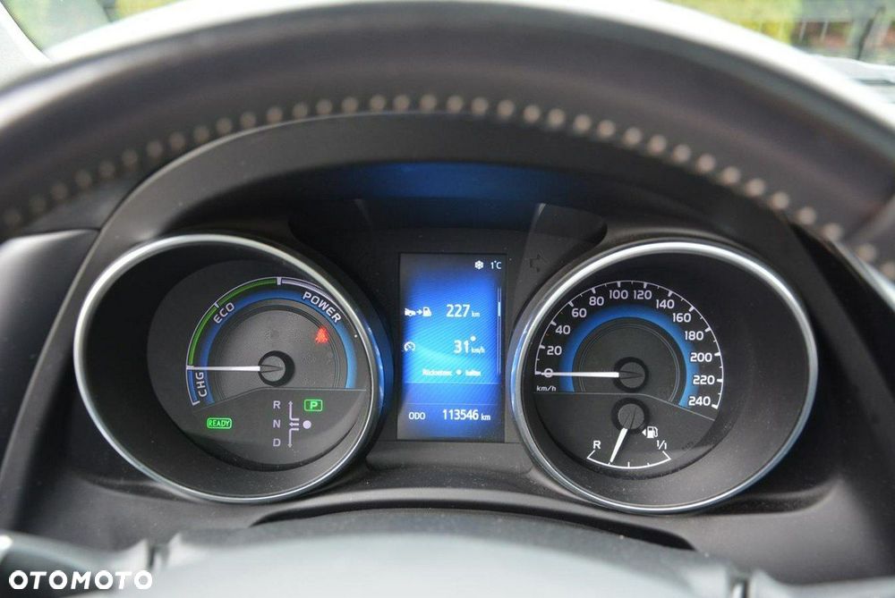 Toyota Auris Hybrid 135 Premium - 27