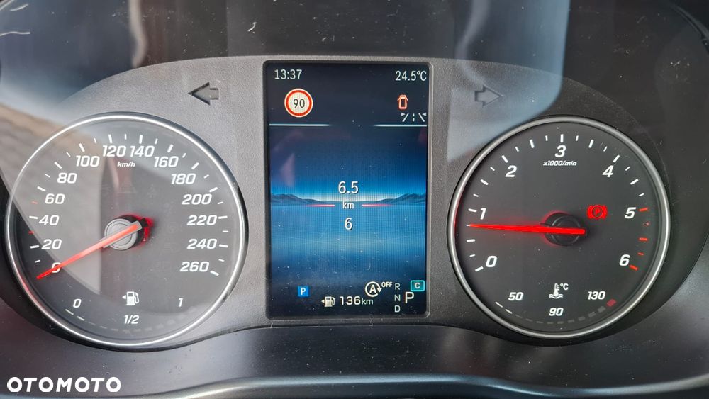 Mercedes-Benz Vito - 10