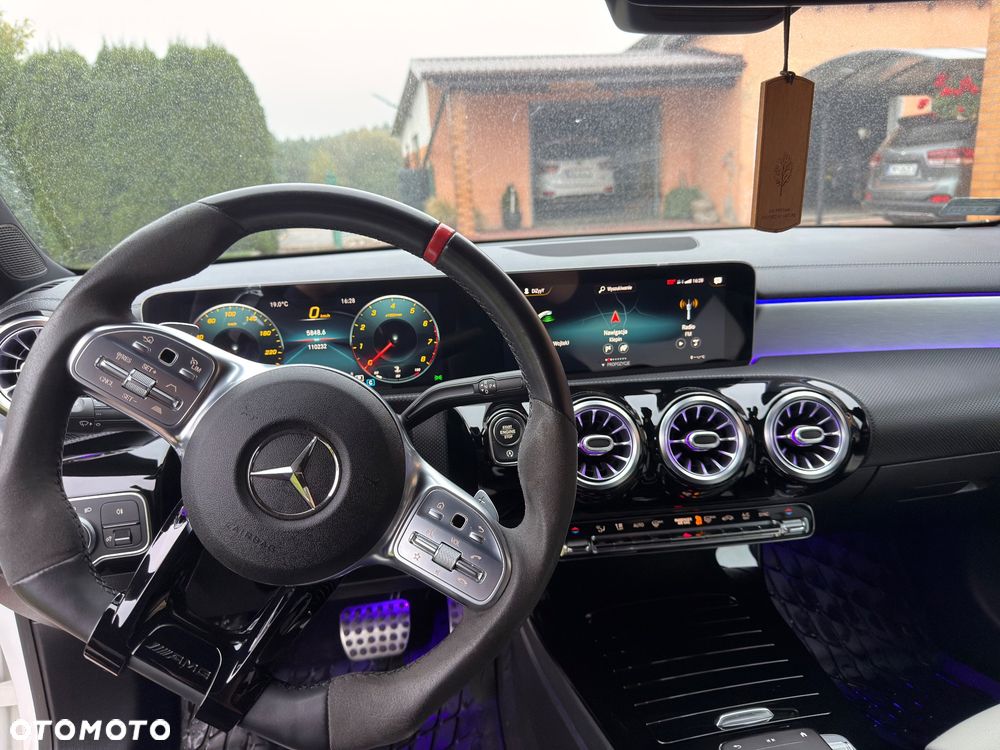 Mercedes-Benz CLA - 14