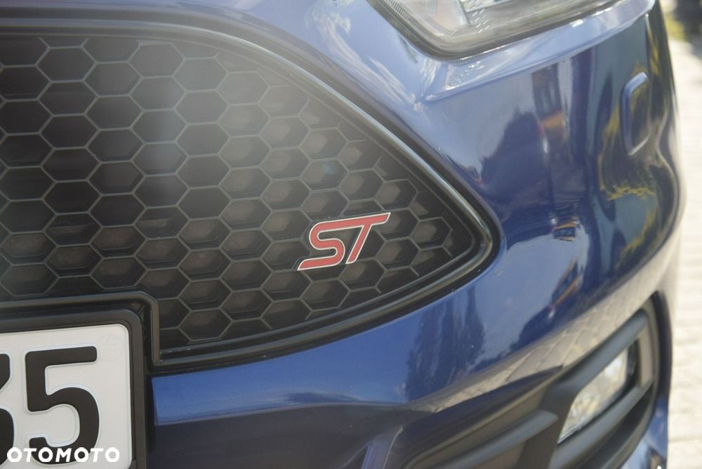 Ford Focus 2.0 TDCi ST - 7