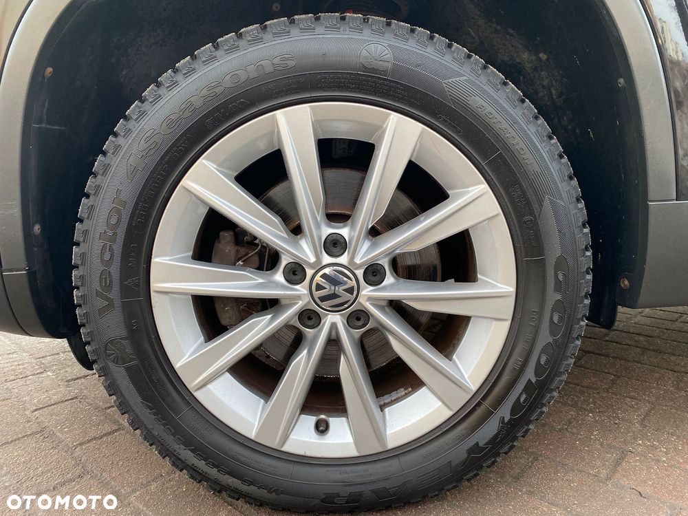 Volkswagen Tiguan 2.0 TDI DPF BlueMotion Technology Cup Sport & Style - 13