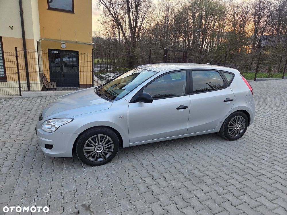 Hyundai i30 1.4 Edition Plus - 1