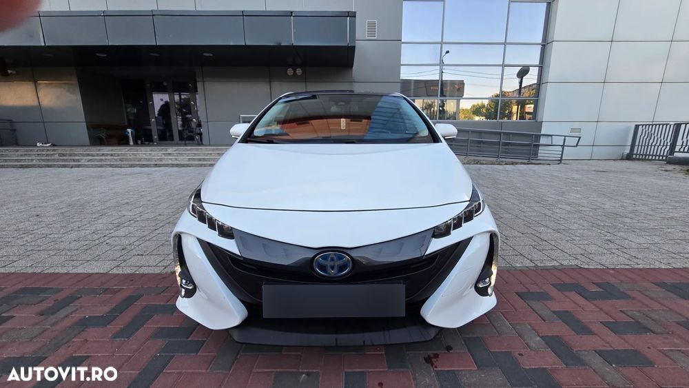 Toyota Prius Prime 1.8 HSD Dynamic - 1