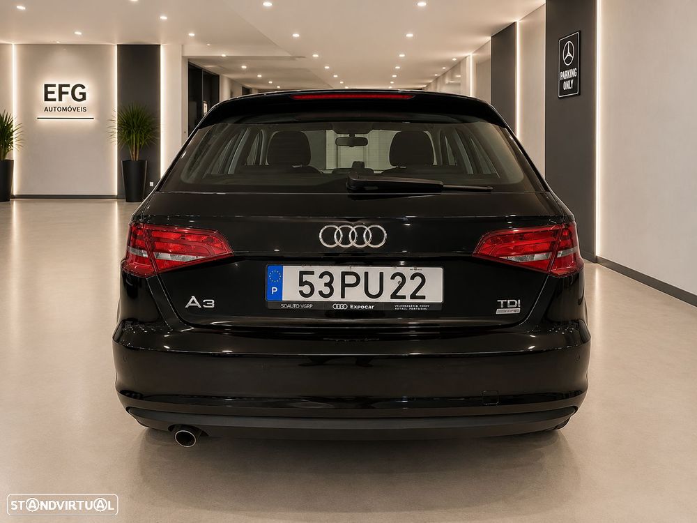 Audi A3 Sportback 1.6 TDI Attraction - 4