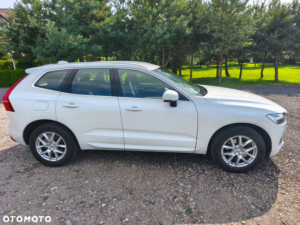 Volvo XC 60 B4 B Momentum Pro - 14
