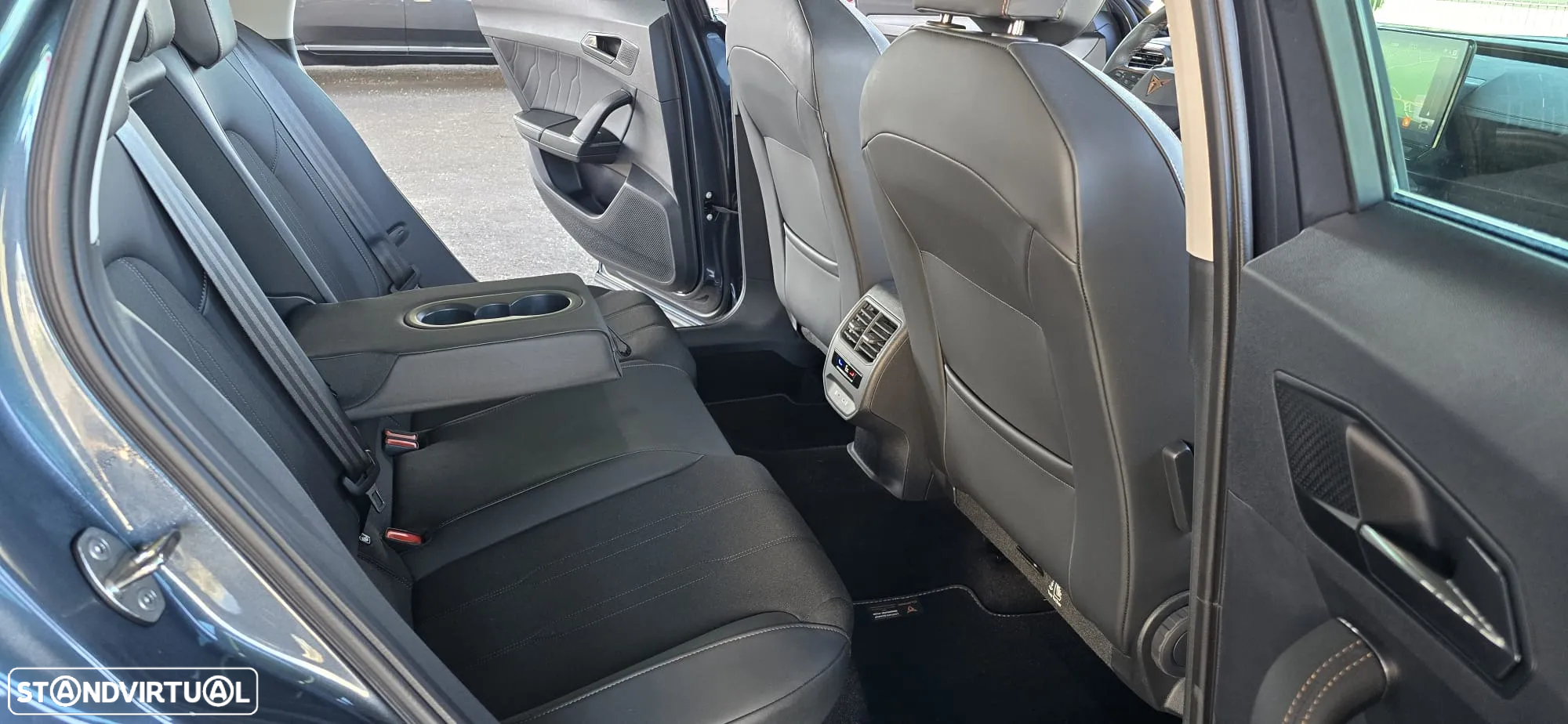 Cupra Formentor 1.4 e-Hybrid DSG - 41