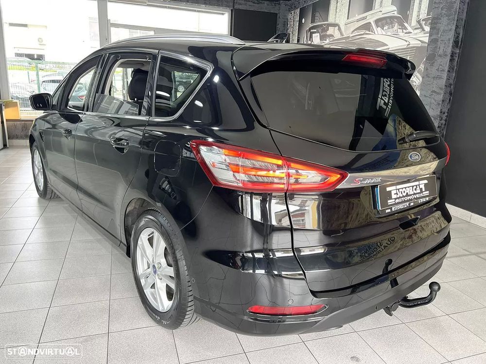 Ford S-Max 2.0 TDCi Titanium - 4