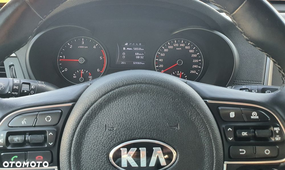 Kia Optima 1.7 CRDI M - 13