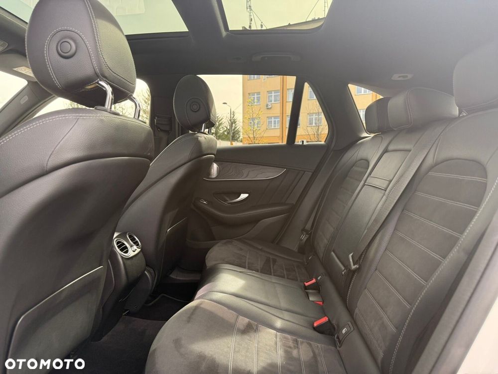 Mercedes-Benz GLC - 17