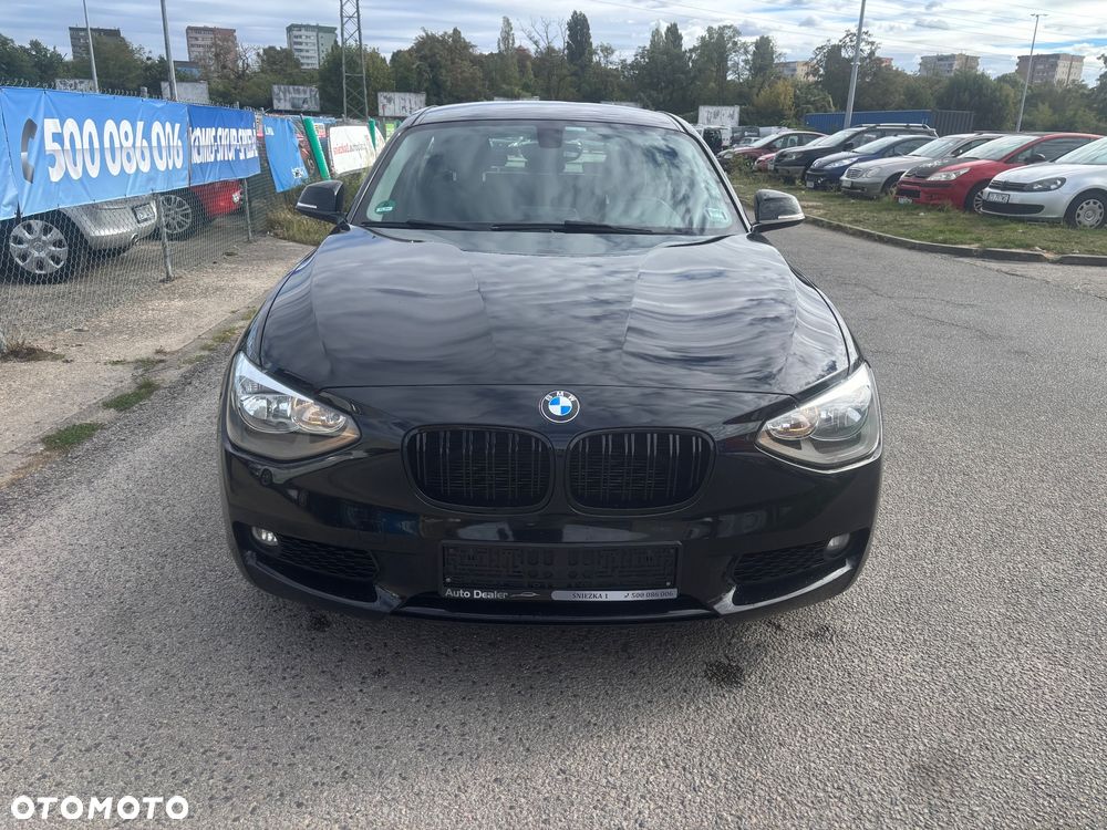 BMW Seria 1 116i - 10