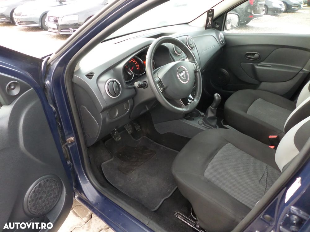 Dacia Sandero 1.5 90CP Laureate - 11