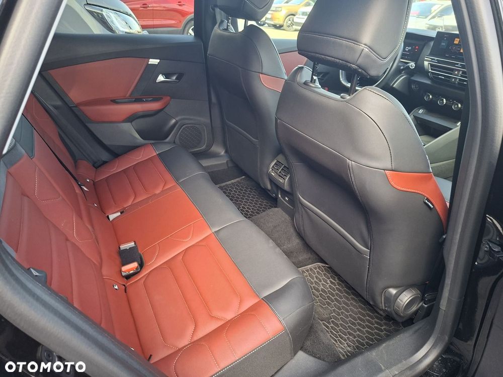Citroën C4 1.2 PureTech Shine S&S EAT8 - 18