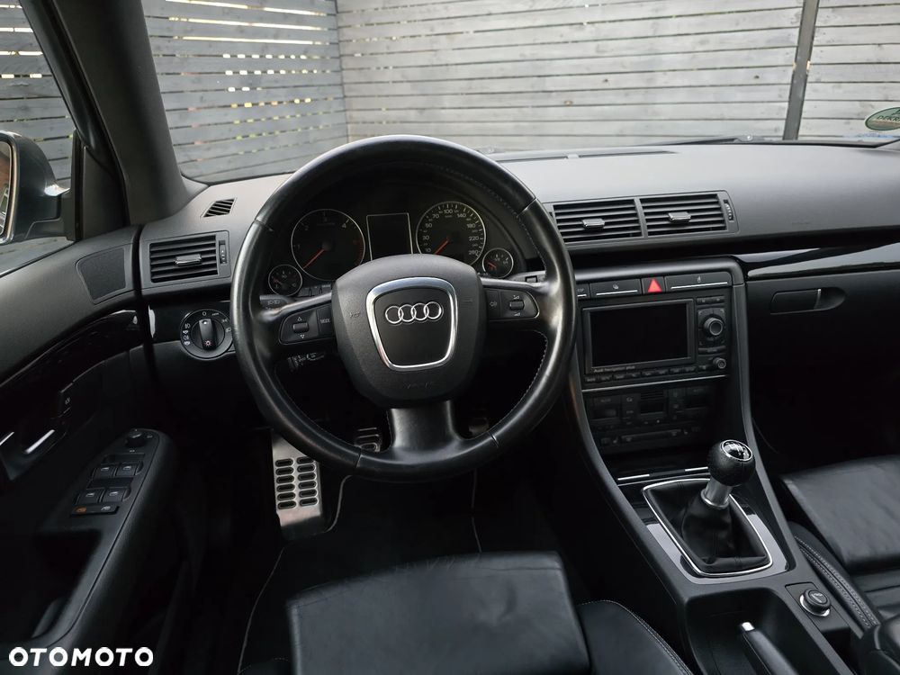 Audi A4 Avant 2.0 TDI DPF - 20