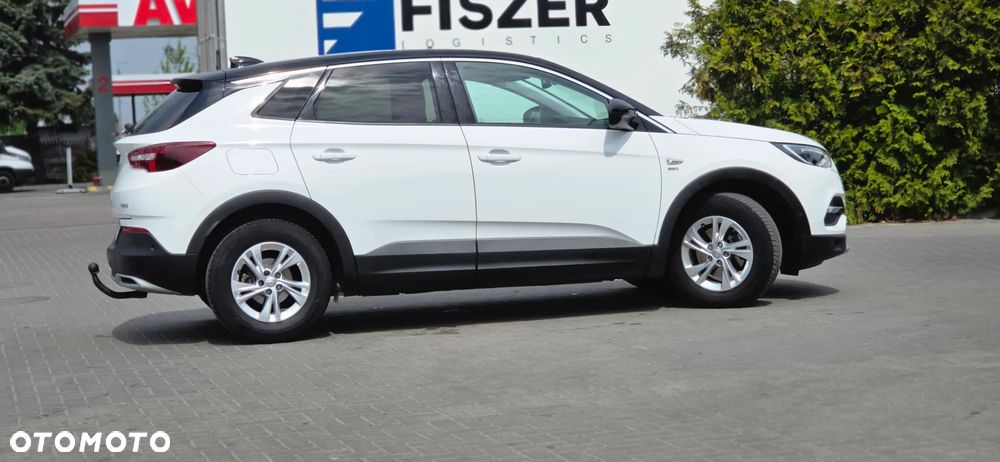 Opel Grandland X 1.2 Start/Stop Design Line - 17