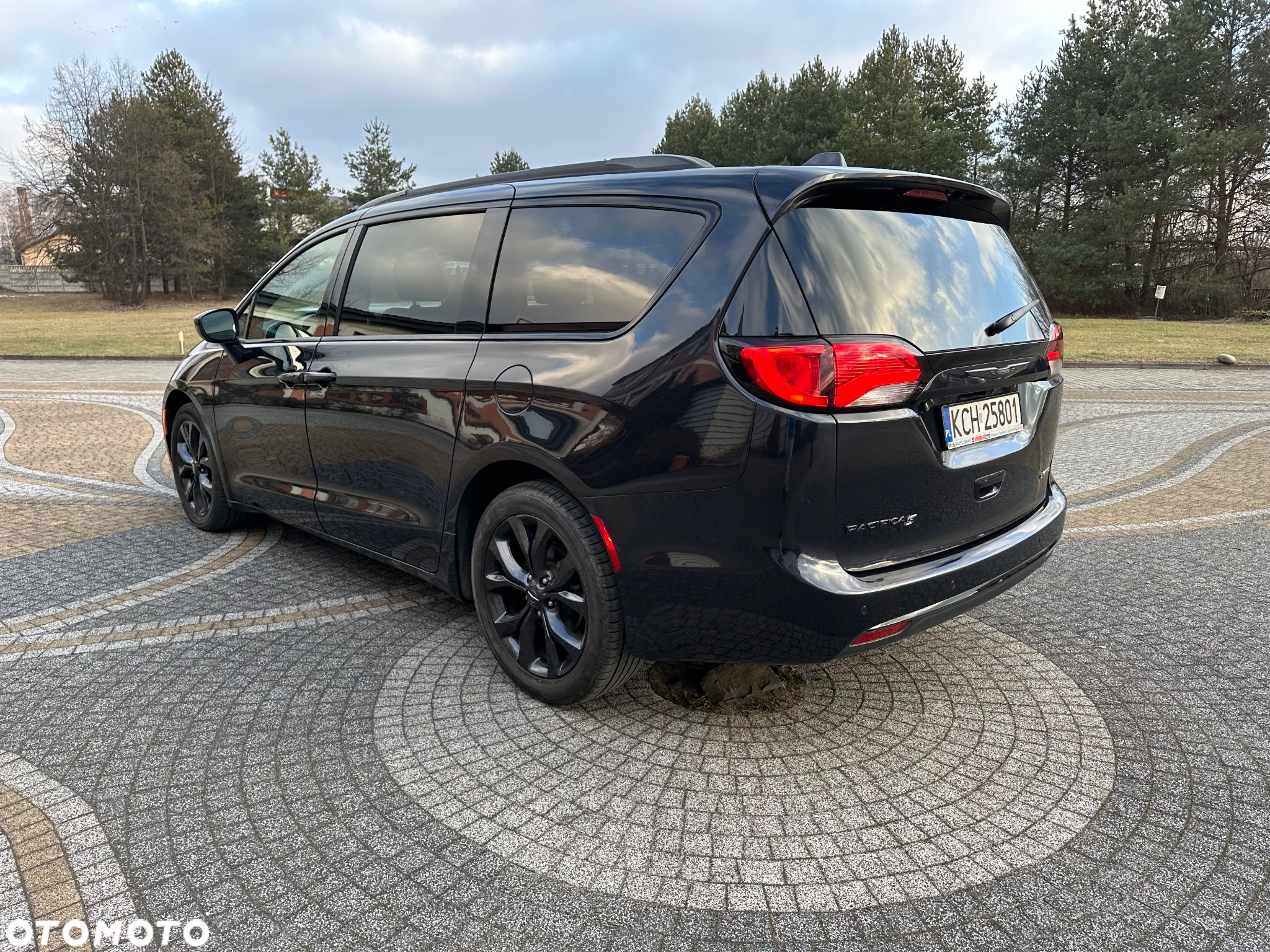 Chrysler Pacifica - 6