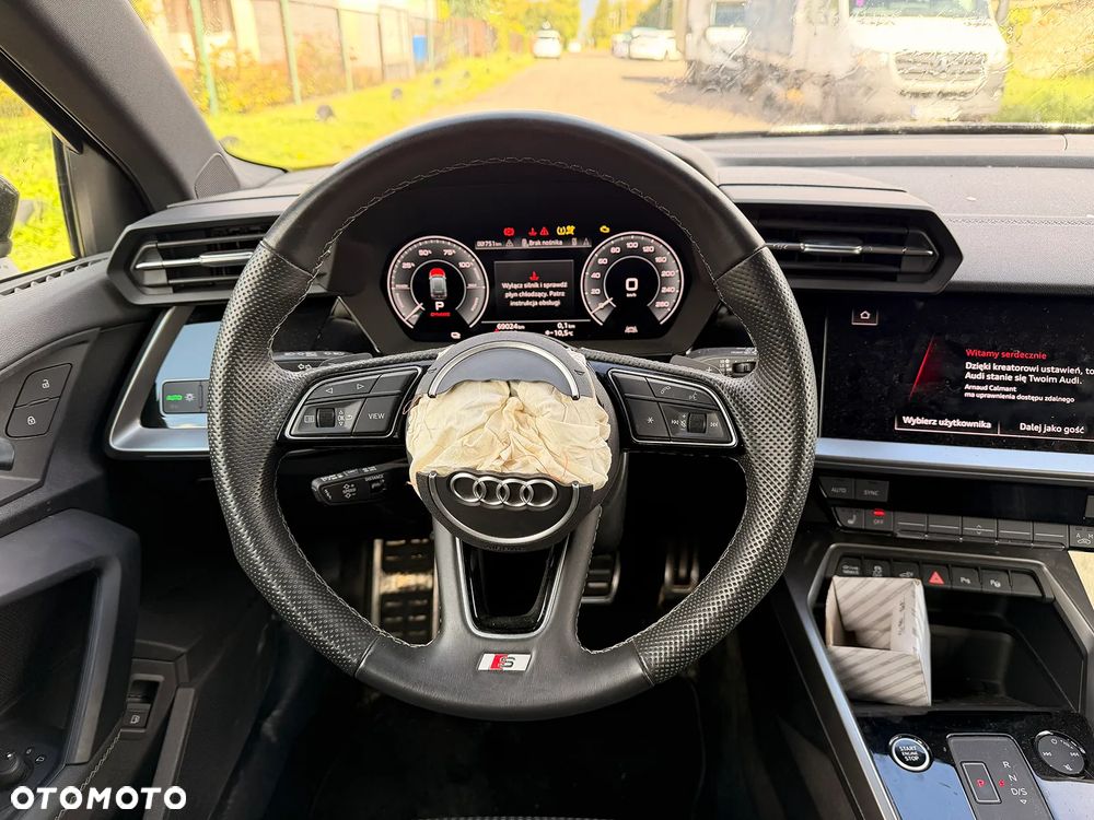 Audi A3 Sportback 40 TFSIe S tronic S line - 7