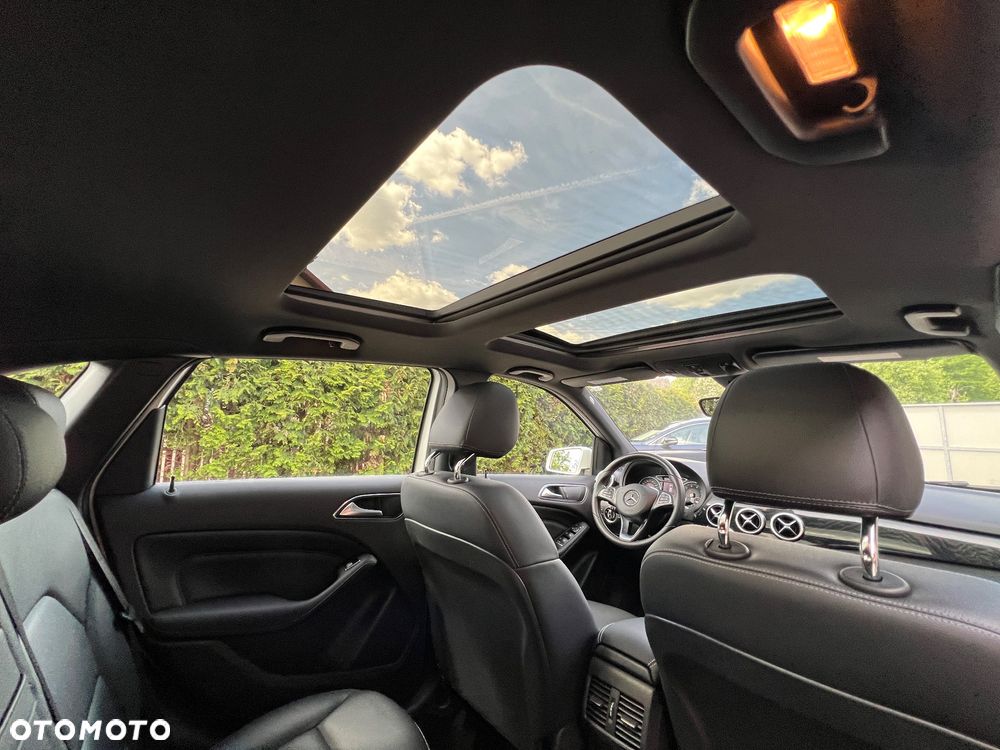 Mercedes-Benz Klasa B 250 4Matic 7G-DCT - 36