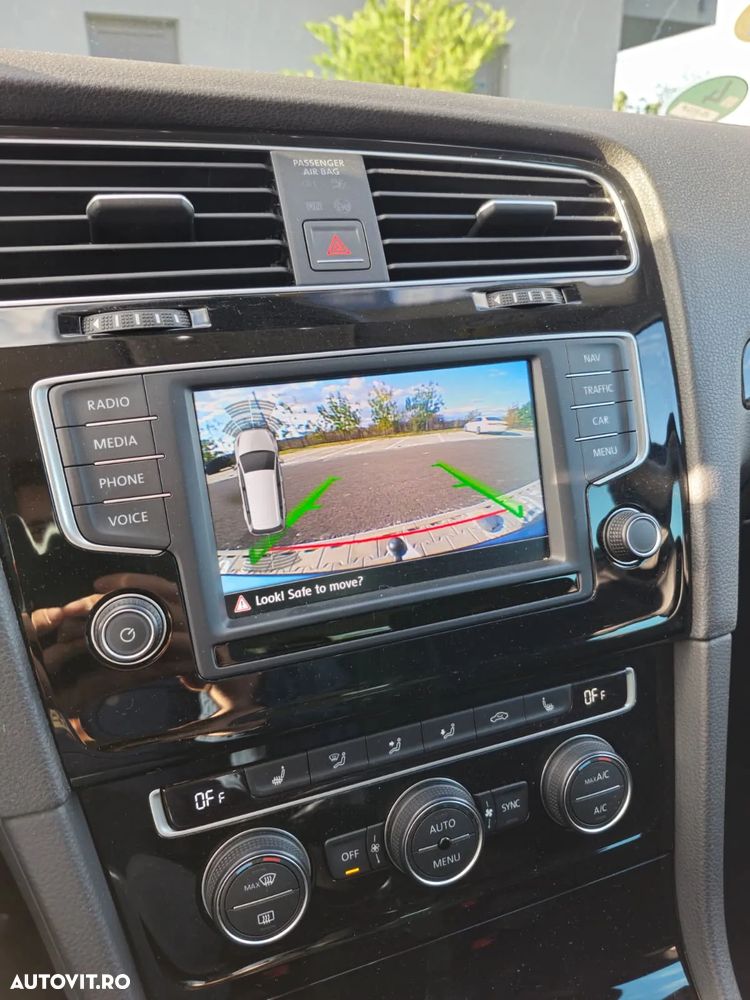 Volkswagen Golf 1.6 TDI DPF BMT Highline - 9