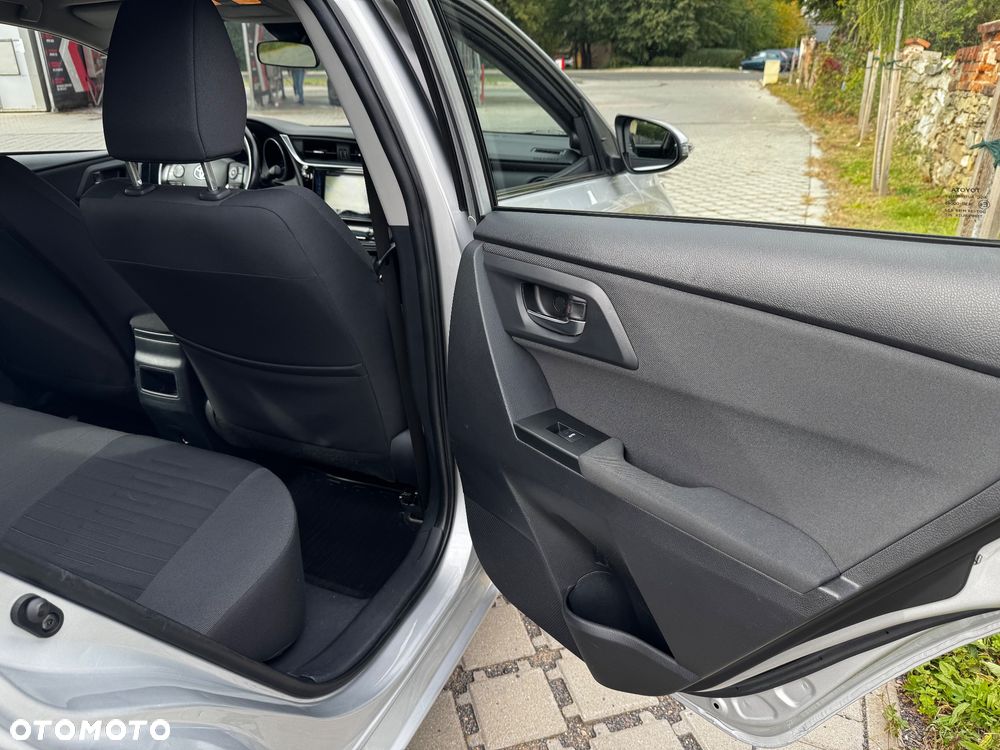 Toyota Auris 1.2 Turbo Comfort - 11