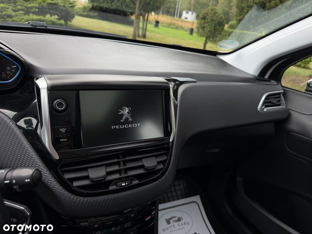Peugeot 2008 120 VTI Allure - 30