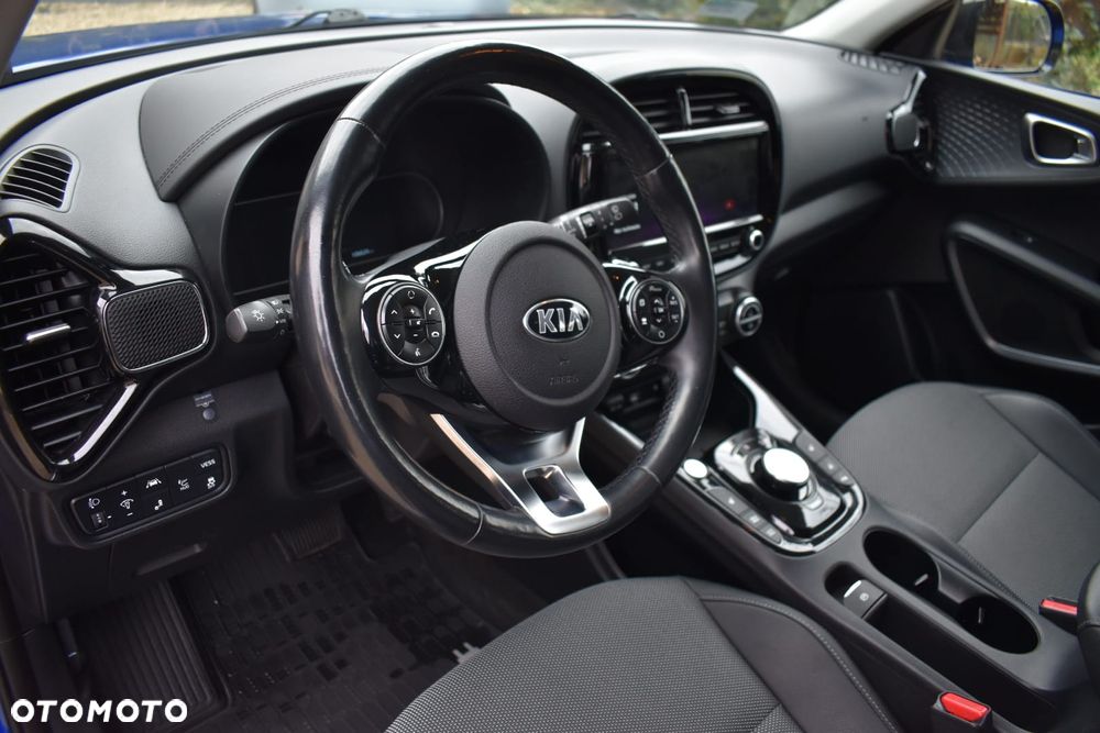 Kia Soul 64kWh L - 23