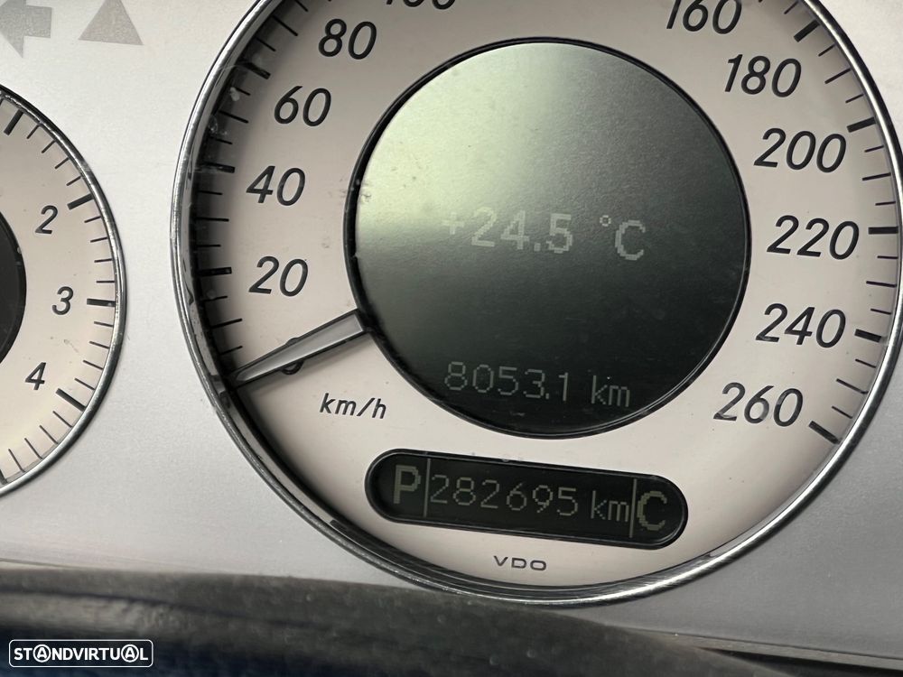 Mercedes-Benz E 220 CDI Auto Avantgarde - 15