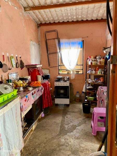 Cabo Verde - Ilha do Maio: Moradia Tradicional em Calheta (~100 m²) - Grande imagem: 5/10