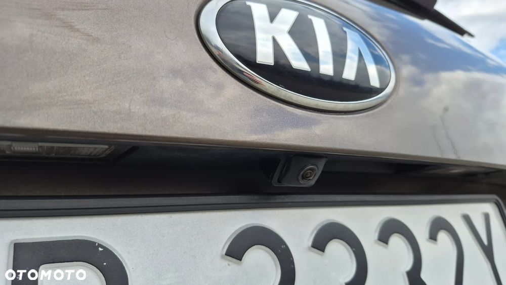 Kia Ceed 1.6 GDI Smart Plus DCT - 19