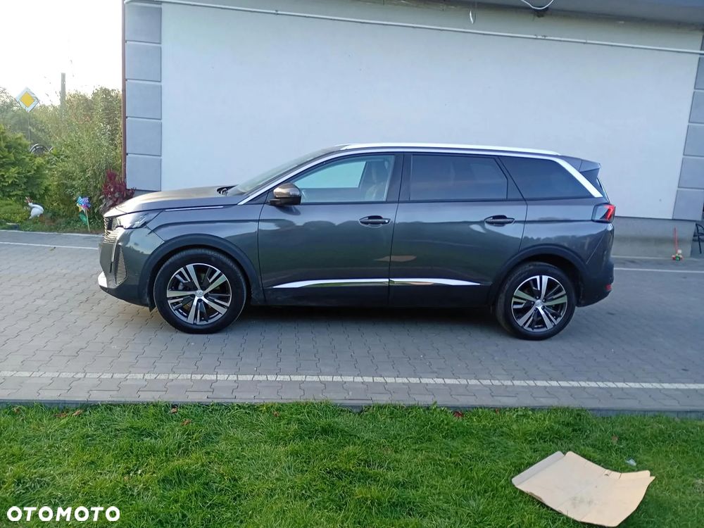 Peugeot 5008 - 5