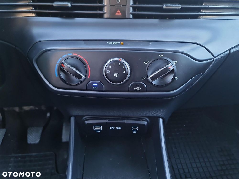Hyundai i20 1.2 Pure - 23