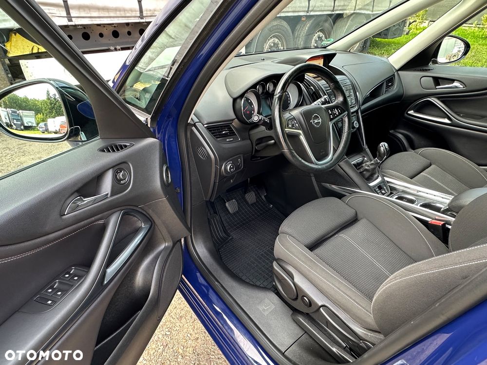 Opel Zafira 2.0 D (CDTI ecoFLEX) Start/Stop Business Innovation - 25