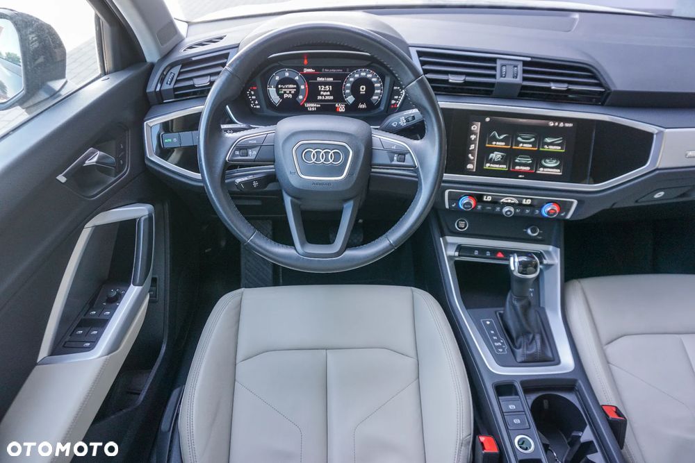 Audi Q3 35 TDI S tronic - 38