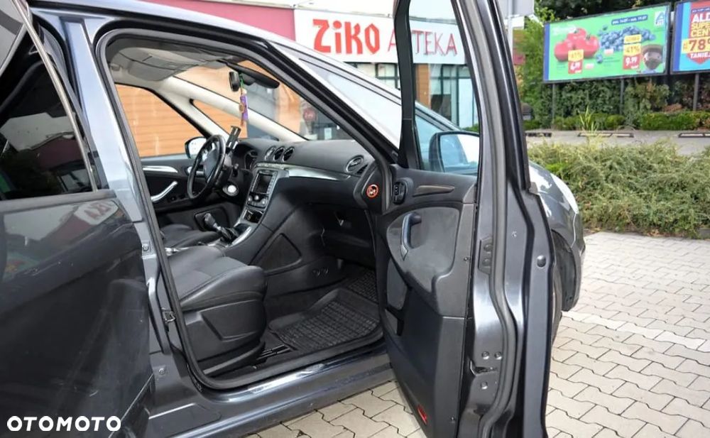 Ford S-Max 2.0 TDCi DPF Titanium - 3