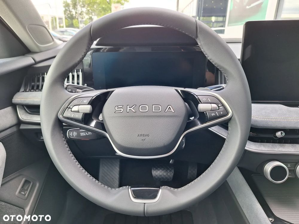 Skoda Superb 2.0 TSI Edition 130 DSG - 13