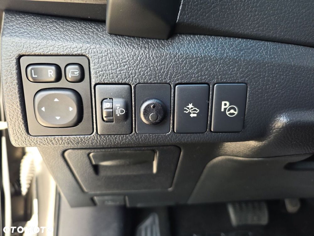 Toyota Auris Hybrid 135 Premium - 19